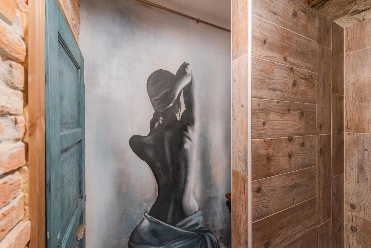 Accommodation At The Zeus Apartment 브라티슬라바 외부 사진